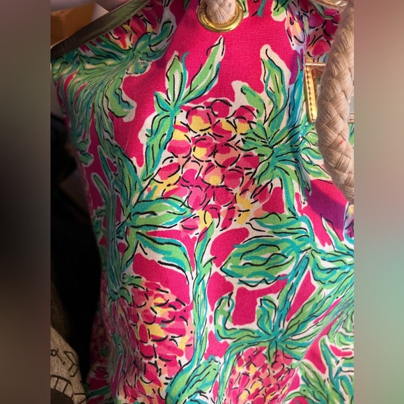 Lilly Pulitzer Shoreline Tote Bag - Orchid Pink Spike the Lumch EUC - Picture 11 of 12